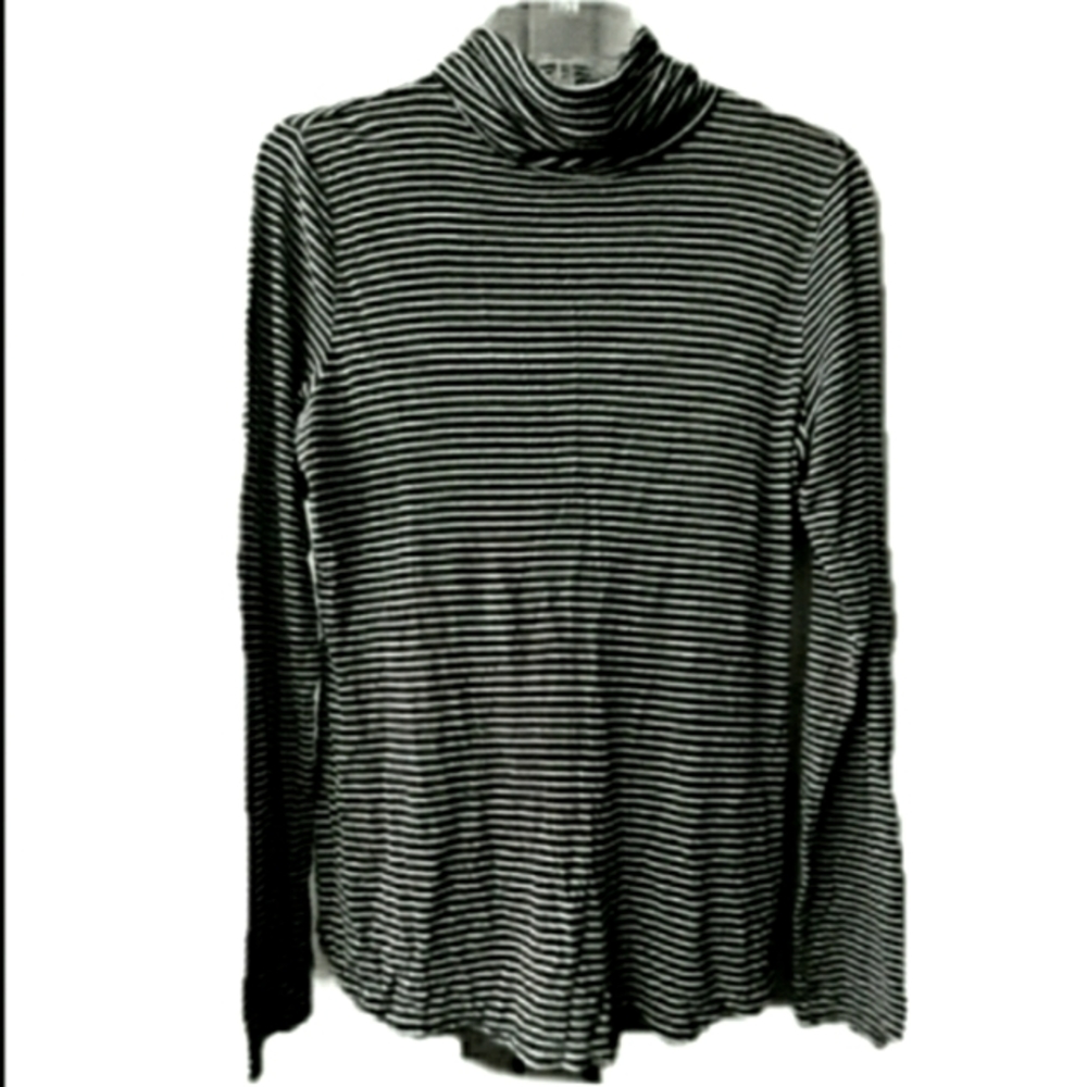🪴2 For $20🪴Chic Micro-Stripe Turtleneck
